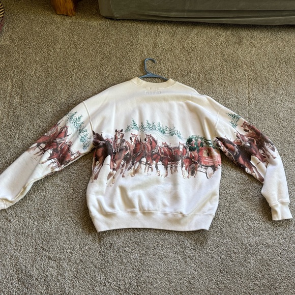 Abercrombie & Fitch White and Brown Graphic Crewneck Sweater - Picture 5 of 6